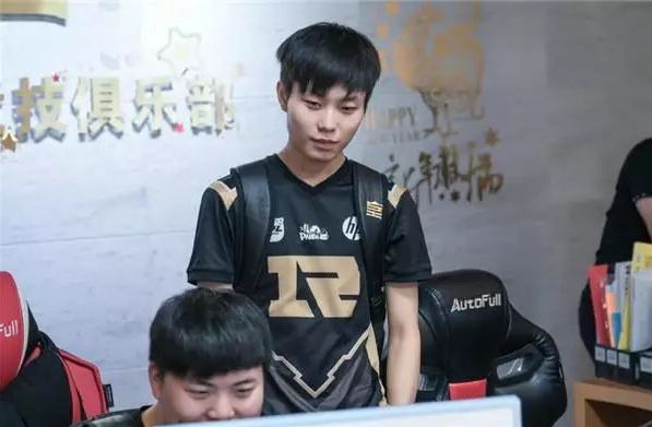 伤与交易传 伤与交易传