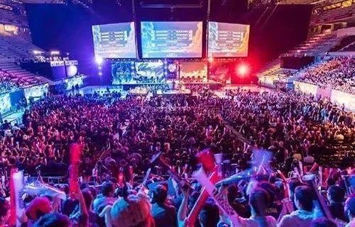 更是因为它 更是因为它