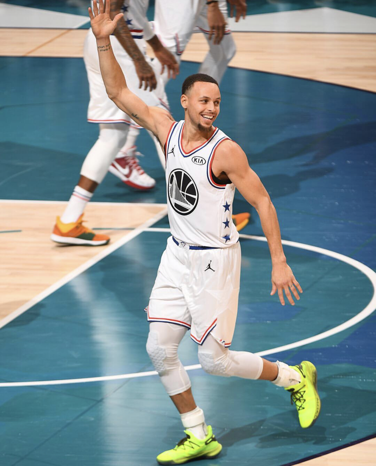 并讨论其对 并讨论其对